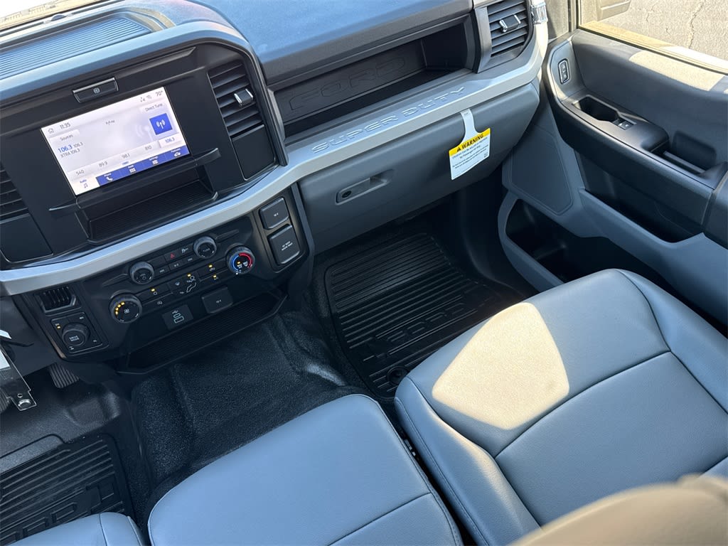 Thumbnail: 2025 Ford F-350 - 14