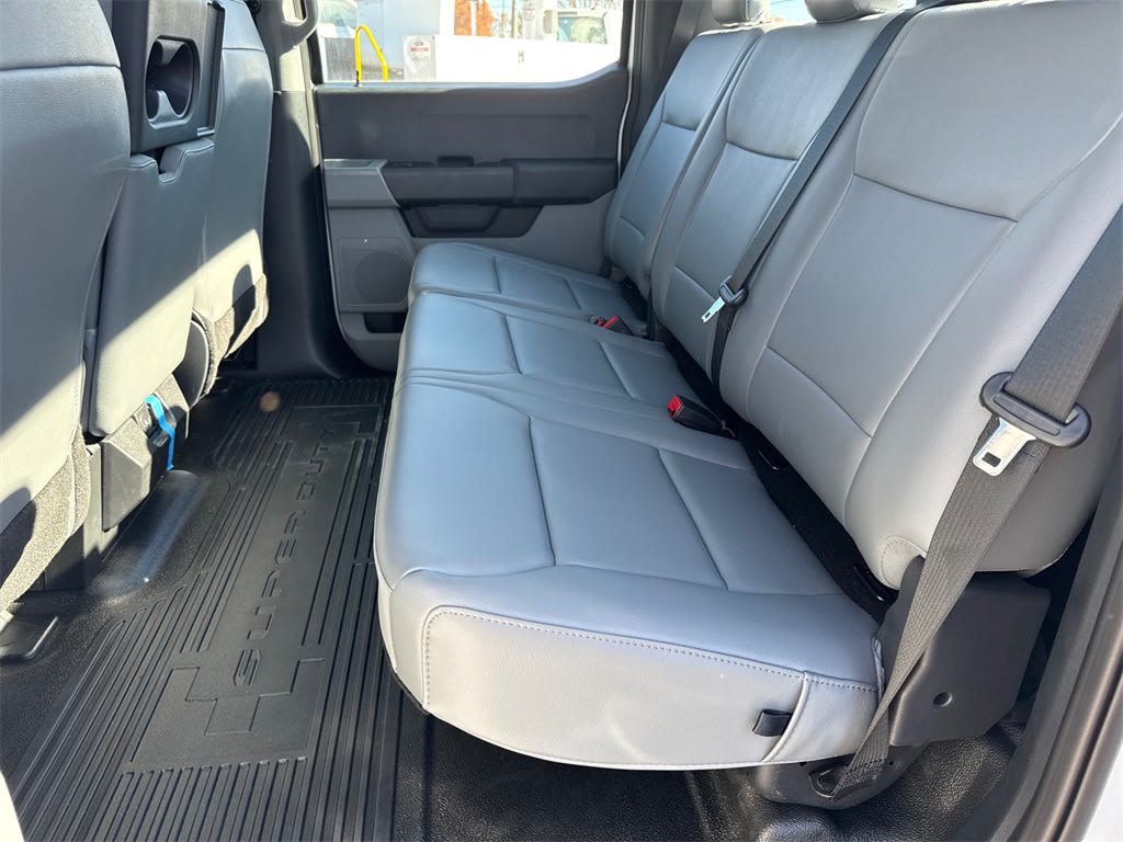 Thumbnail: 2025 Ford F-350 - 24