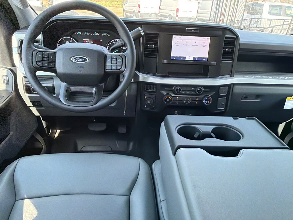 Thumbnail: 2025 Ford F-350 - 11