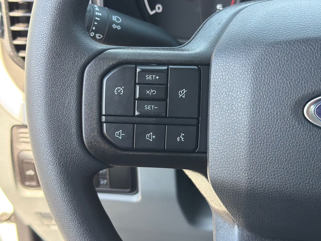 Thumbnail: 2025 Ford F-350 - 27