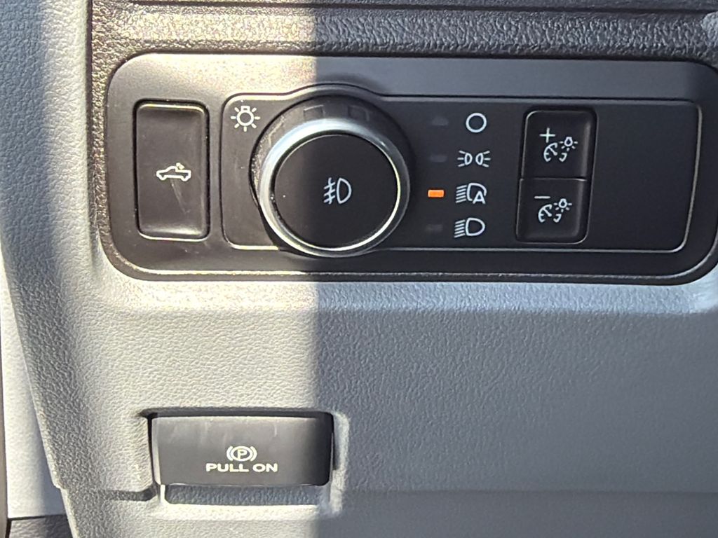 Thumbnail: 2025 Ford F-350 - 59