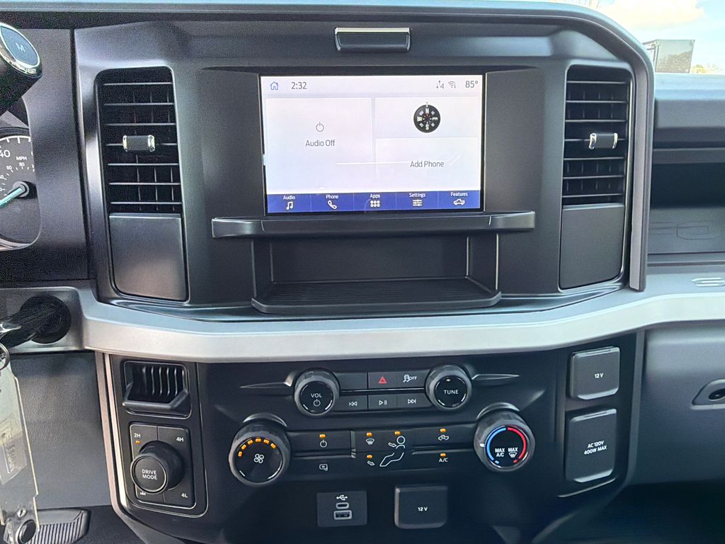 Thumbnail: 2025 Ford F-350 - 55