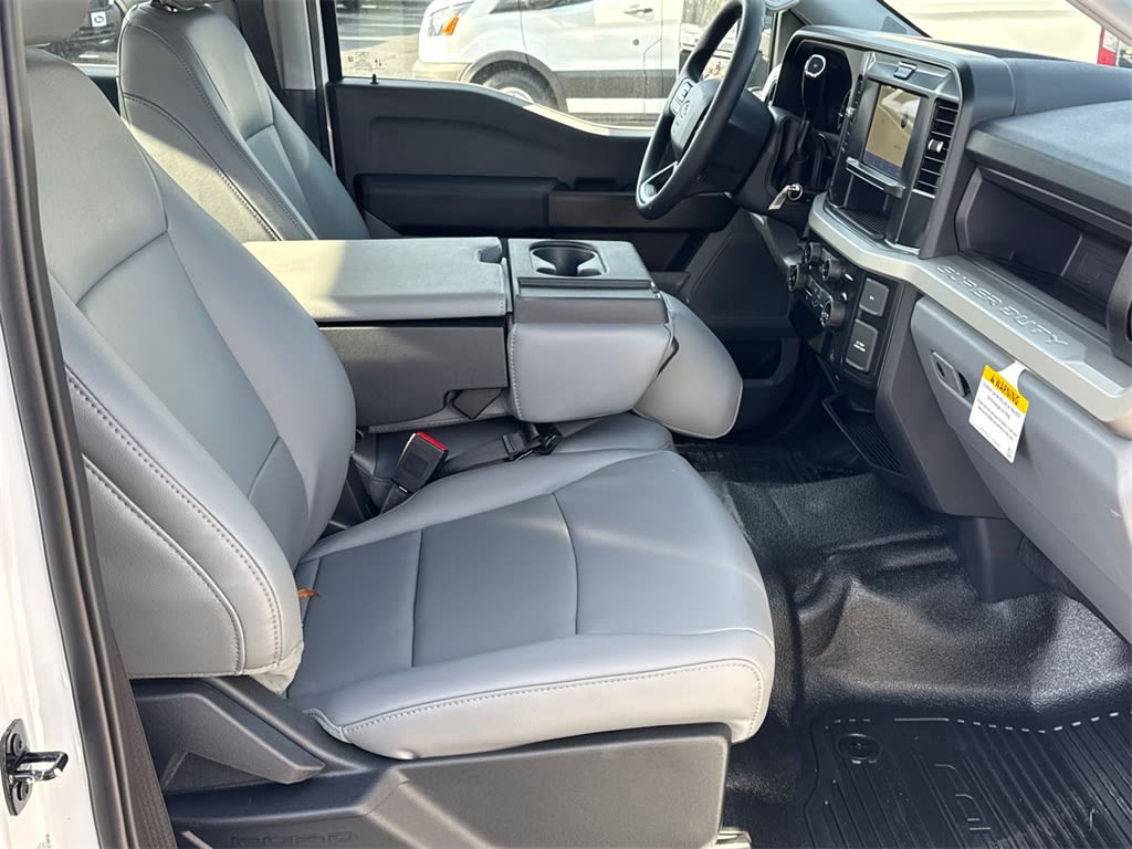 Thumbnail: 2026 Ford F-350 - 9