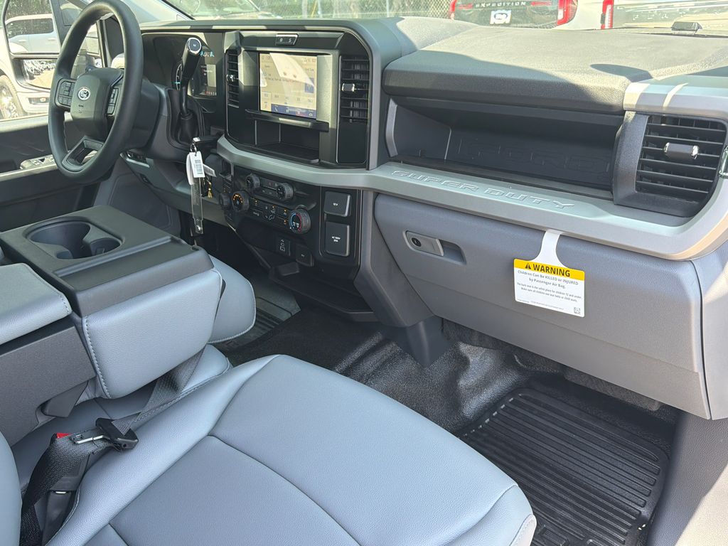 Thumbnail: 2026 Ford F-350 - 2