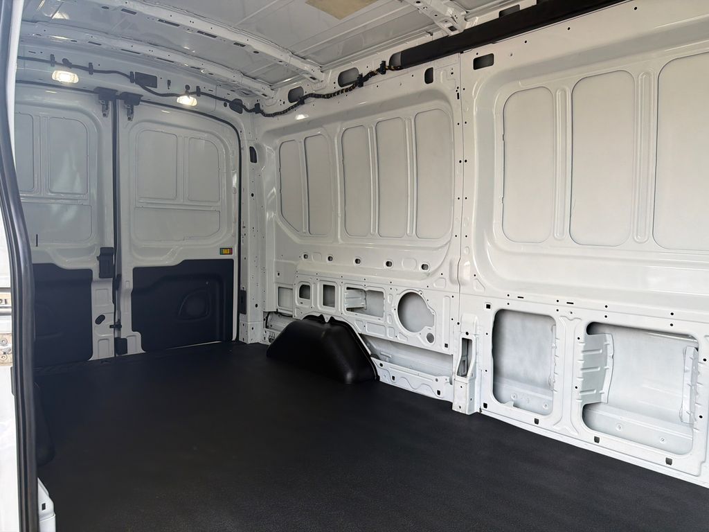 Thumbnail: 2024 Ford Transit Series - 6