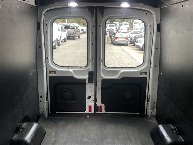 2020 Ford Transit Series 250 9