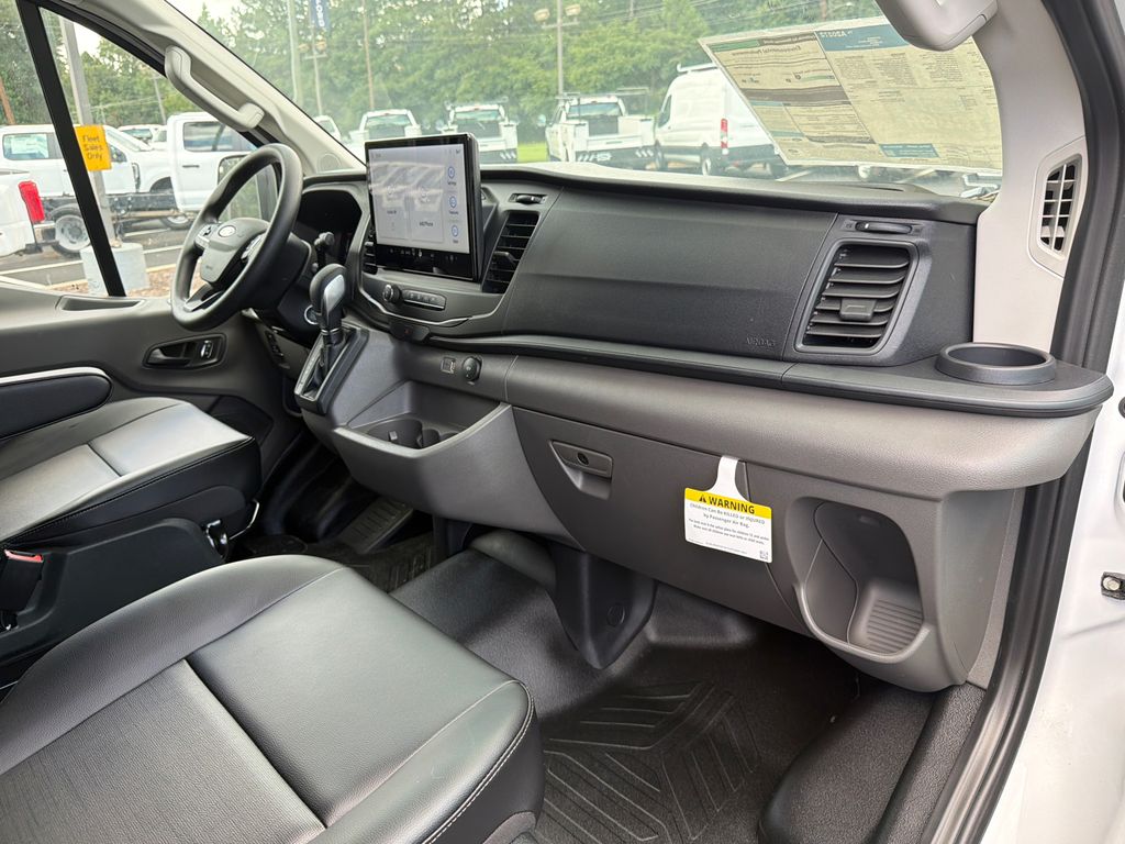 Thumbnail: 2026 Ford Transit Series - 2