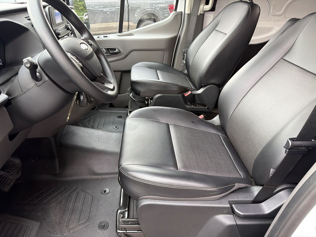 Thumbnail: 2025 Ford Transit Series - 8