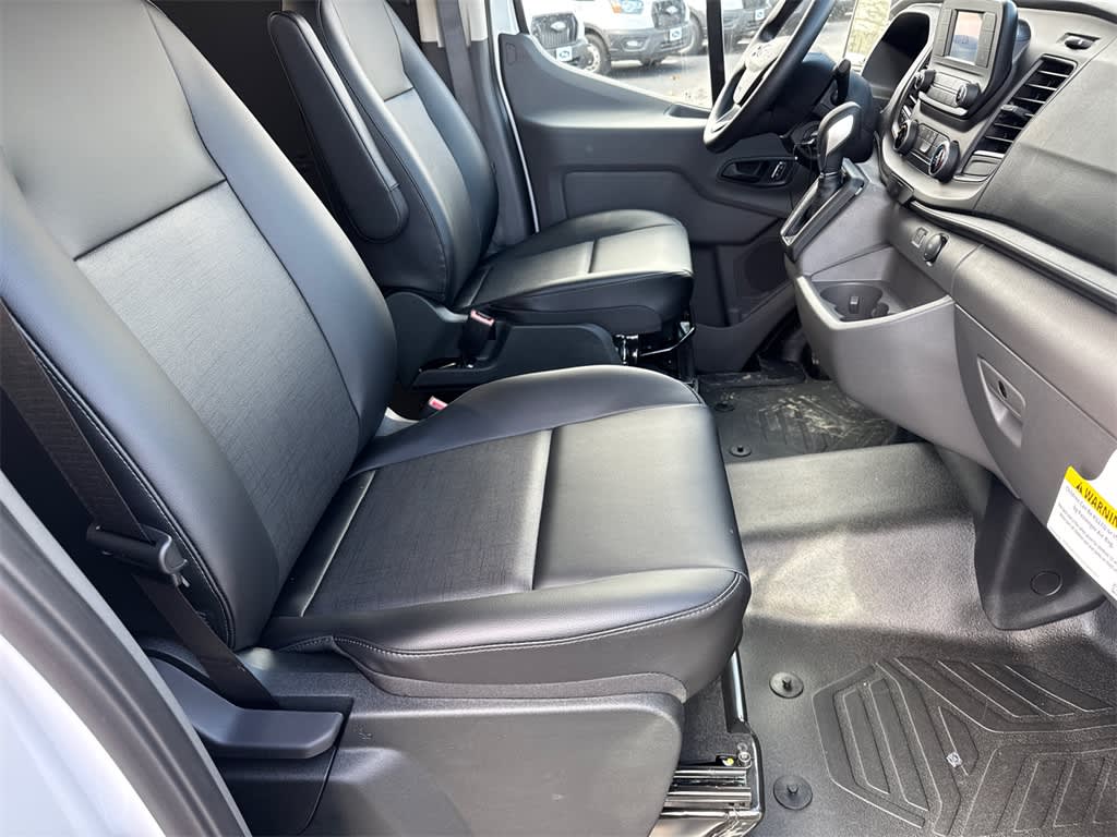 Thumbnail: 2025 Ford Transit Series - 9