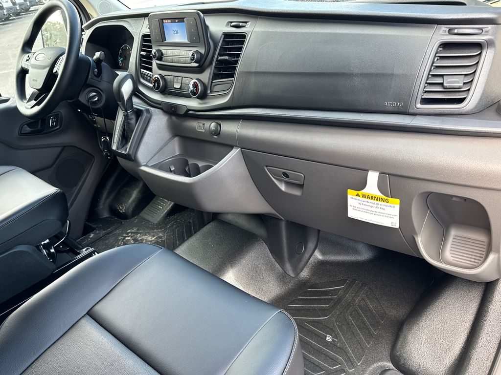 Thumbnail: 2025 Ford Transit Series - 2