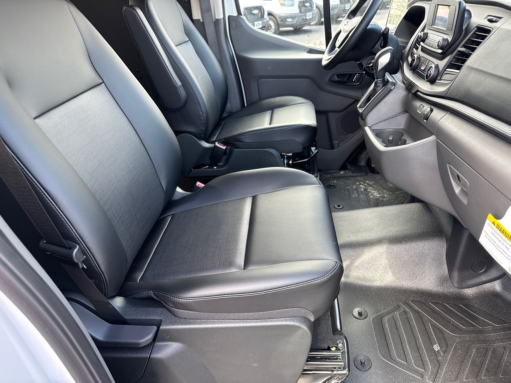 Thumbnail: 2025 Ford Transit Series - 9