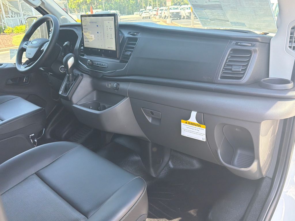 Thumbnail: 2026 Ford Transit Series - 2