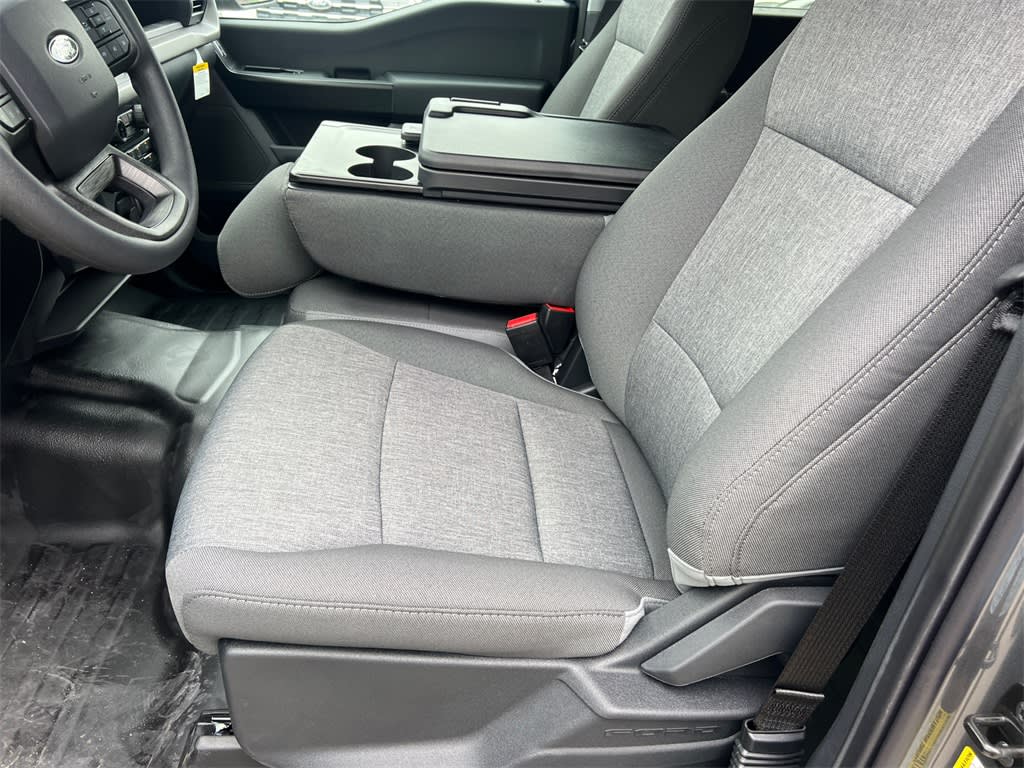 Thumbnail: 2025 Ford F-150 - 9