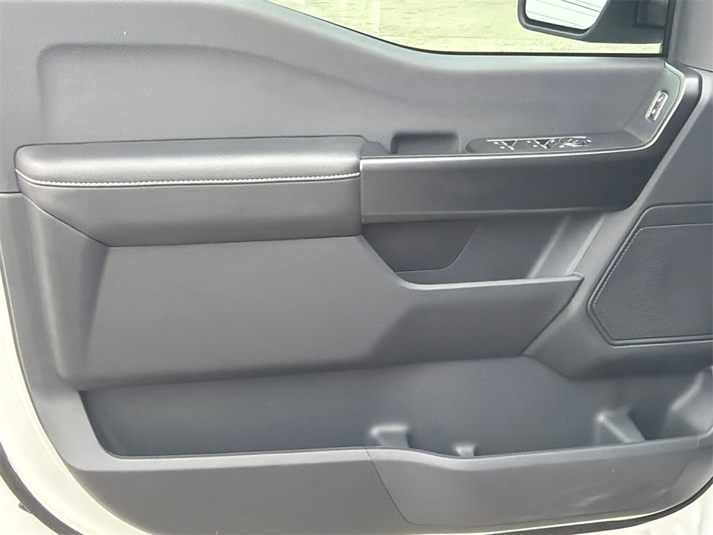 Thumbnail: 2025 Ford F-150 - 21