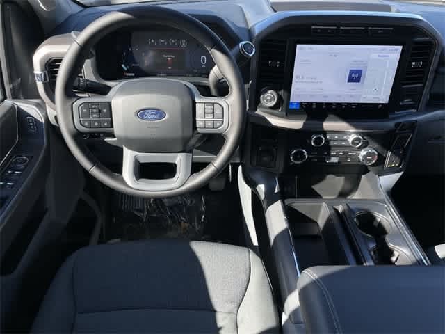 2024 Ford F-150 XLT 2