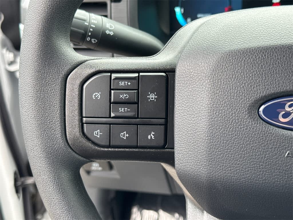 2025 Ford F-150 STX 24