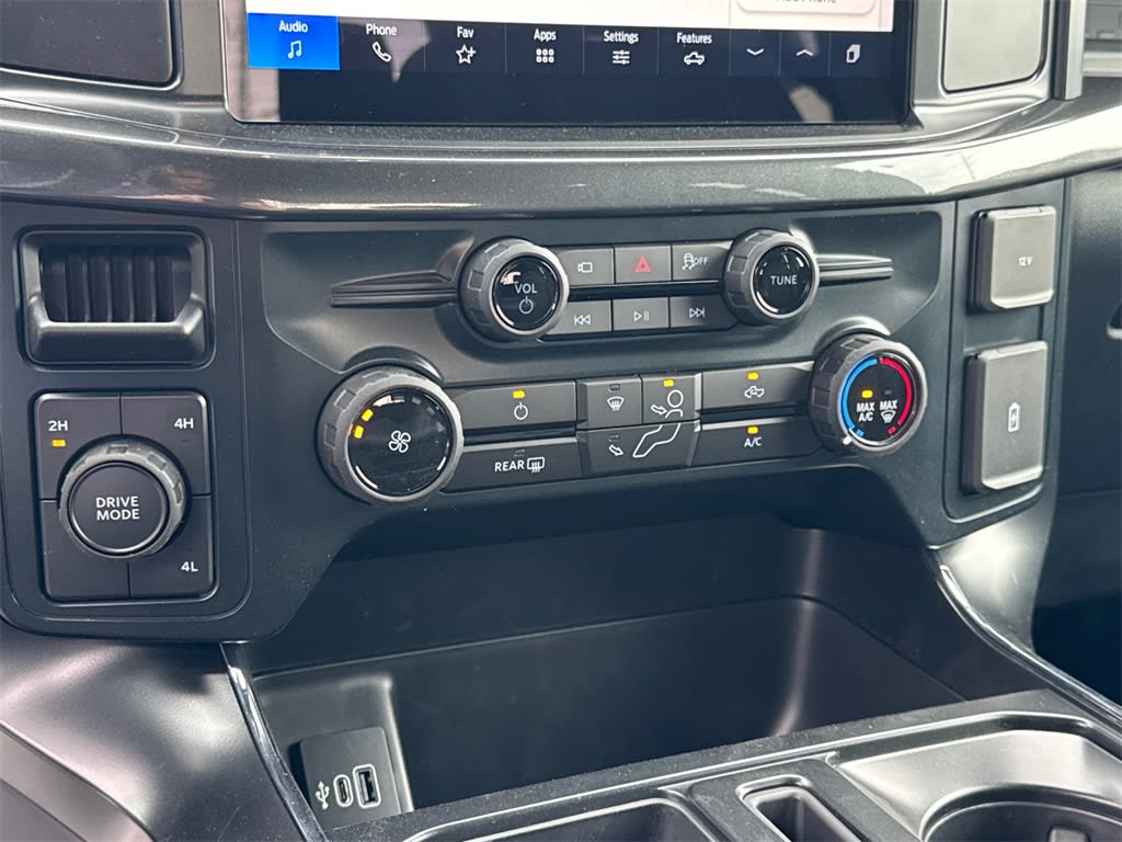 2025 Ford F-150 STX 28