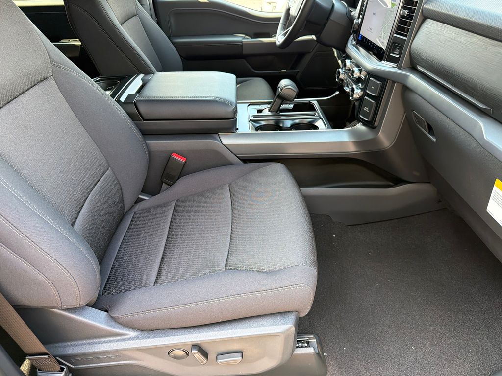 Thumbnail: 2026 Ford F-150 - 10