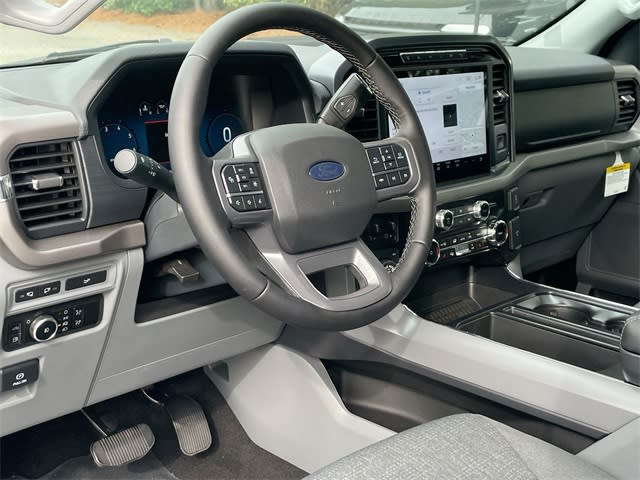 2024 Ford F-150 XLT 8