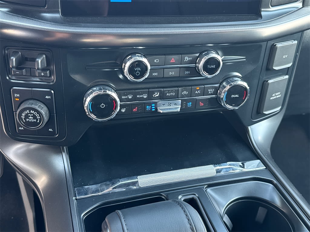 Thumbnail: 2025 Ford F-150 - 32