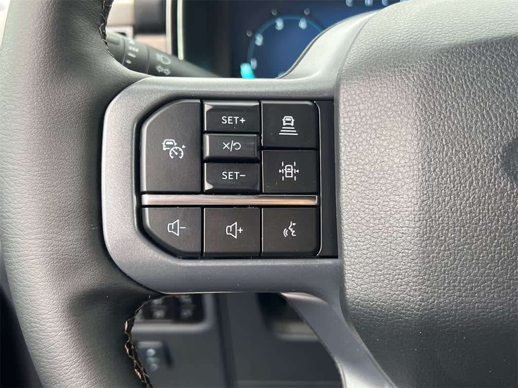 2025 Ford F-150 Lariat 26