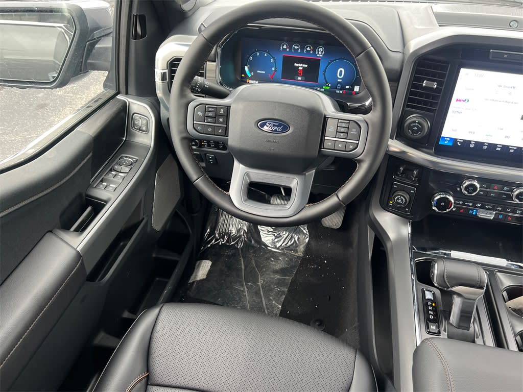 2025 Ford F-150 Lariat 9
