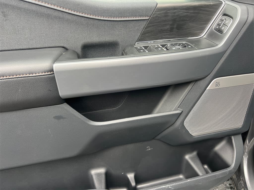 2025 Ford F-150 Lariat 22