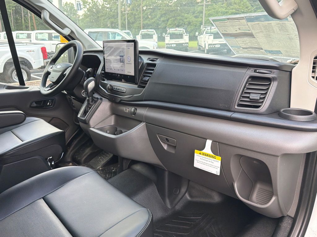 Thumbnail: 2026 Ford Transit Series - 2