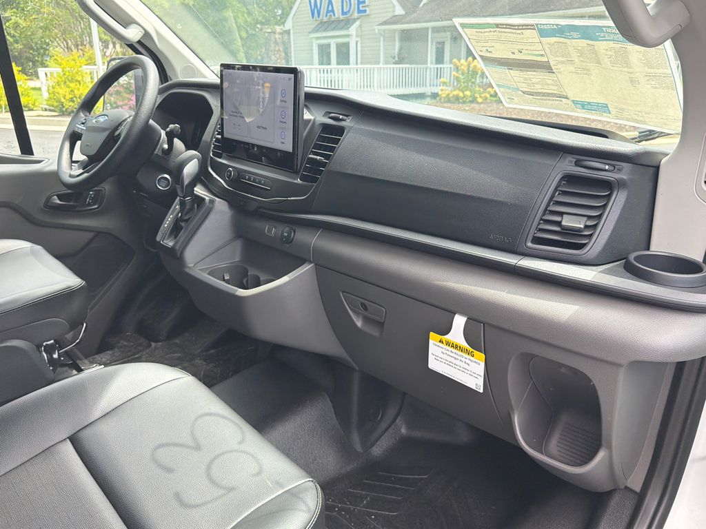 Thumbnail: 2026 Ford Transit Series - 2