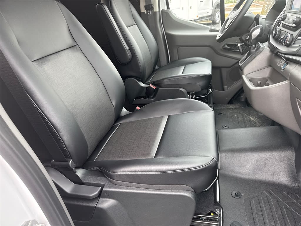 Thumbnail: 2025 Ford Transit Series - 8