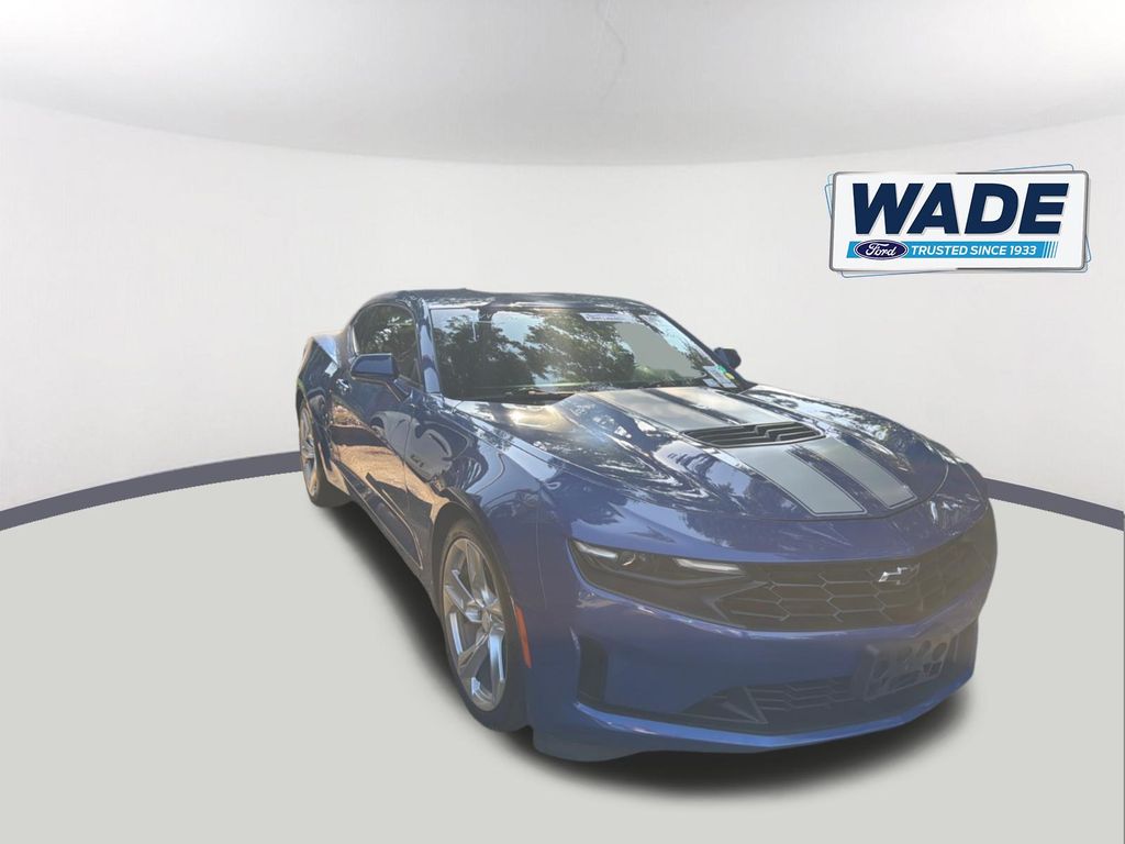 Thumbnail: 2020 Chevrolet Camaro - 4