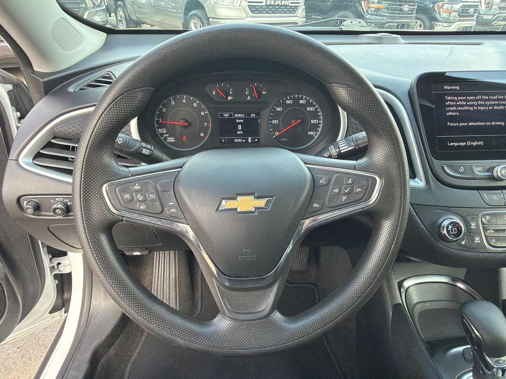 Thumbnail: 2024 Chevrolet Malibu - 26