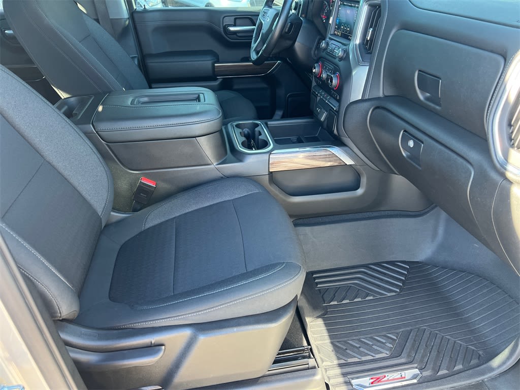 Thumbnail: 2021 Chevrolet Silverado 1500 - 11