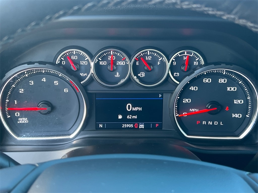 Thumbnail: 2021 Chevrolet Silverado 1500 - 17