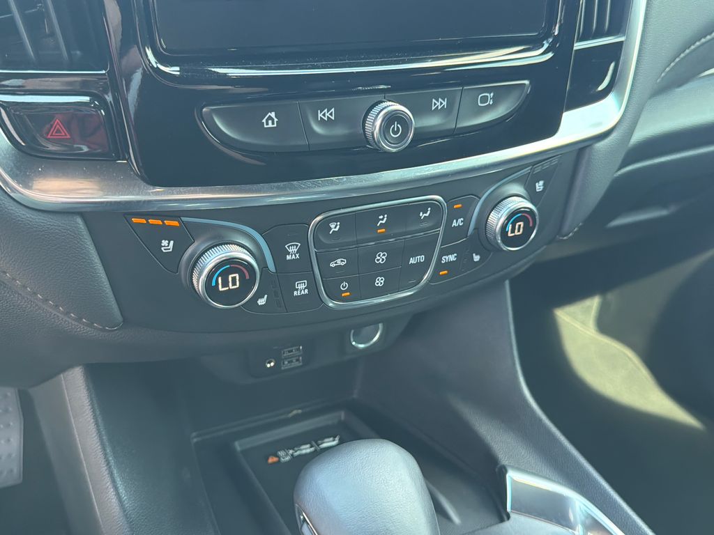 Thumbnail: 2024 Chevrolet Traverse - 31