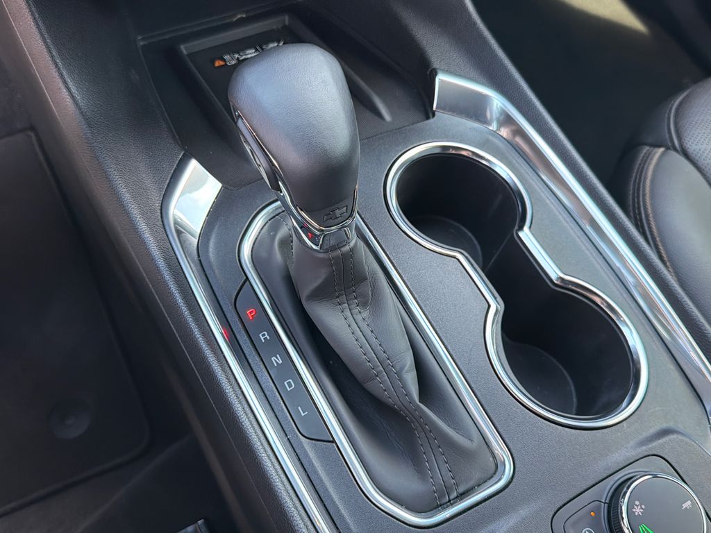 Thumbnail: 2024 Chevrolet Traverse - 15