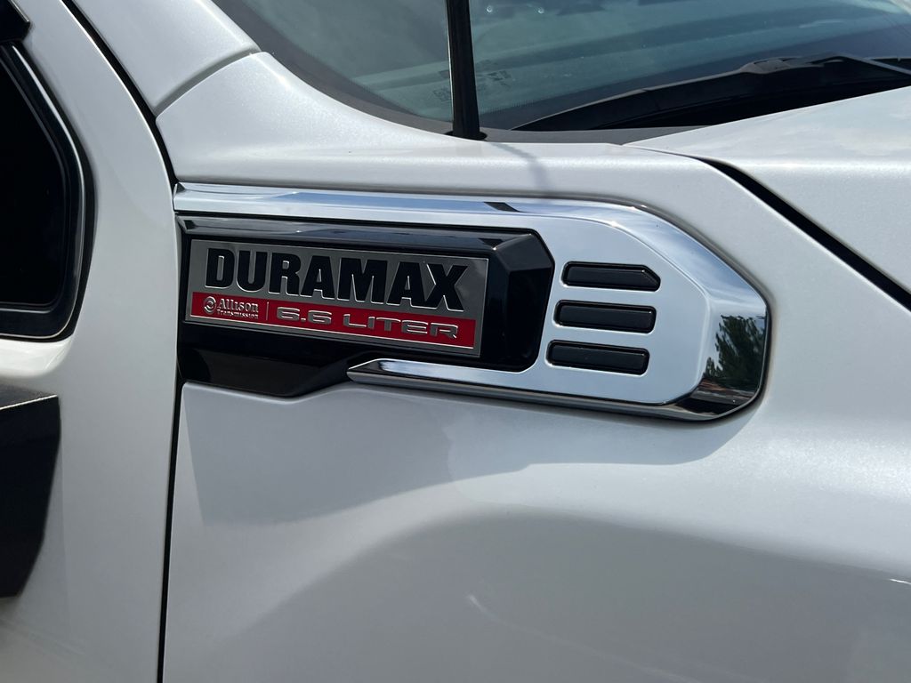 Thumbnail: 2024 GMC Sierra 3500 - 8