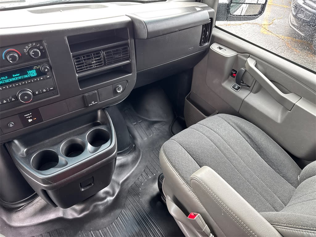 Thumbnail: 2023 GMC Savana - 10