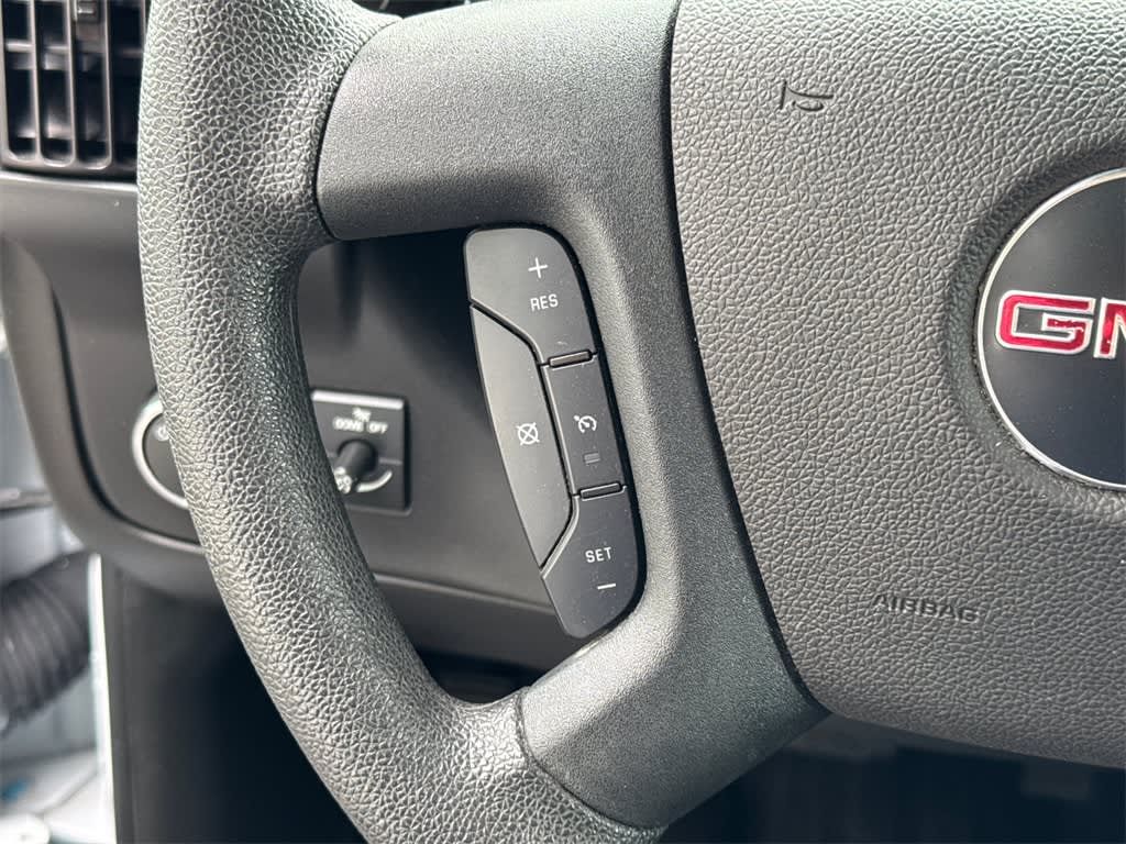 Thumbnail: 2023 GMC Savana - 25