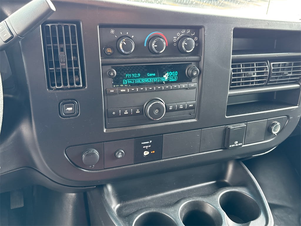 Thumbnail: 2023 GMC Savana - 11