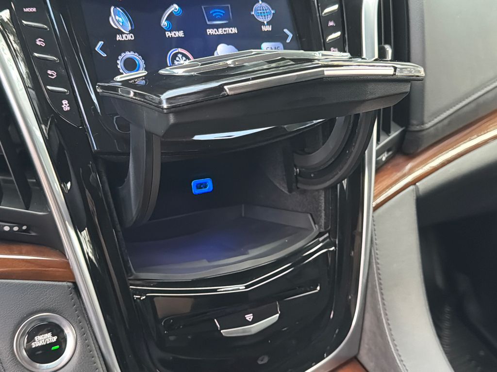 Thumbnail: 2020 Cadillac Escalade - 31