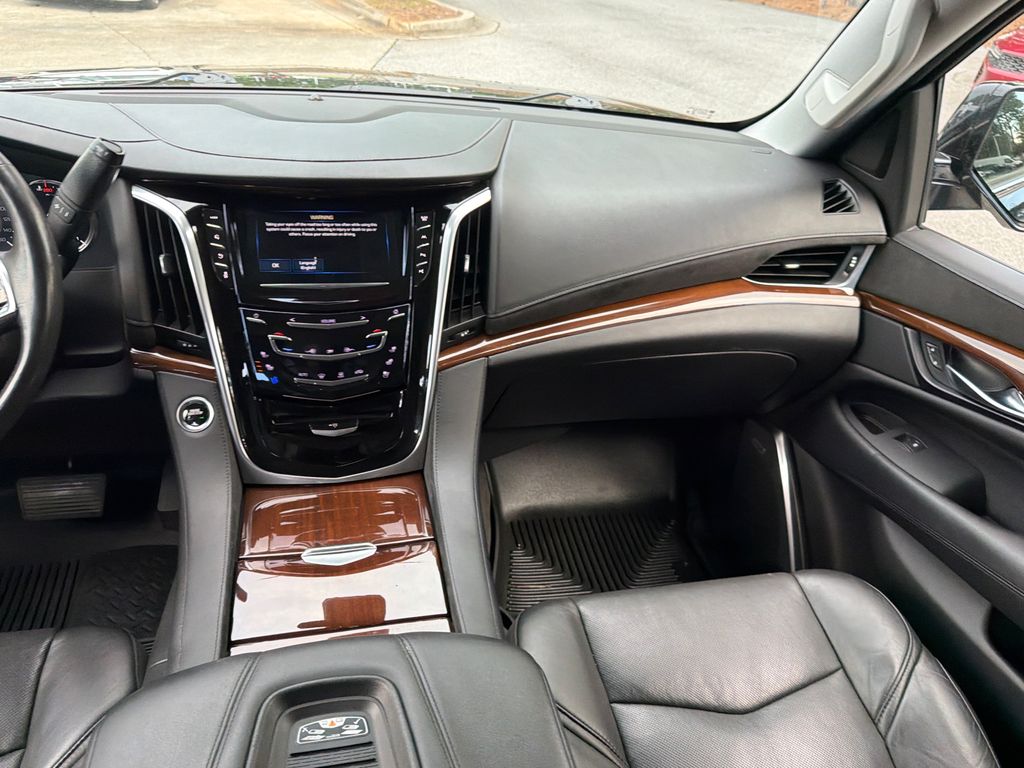 Thumbnail: 2020 Cadillac Escalade - 13