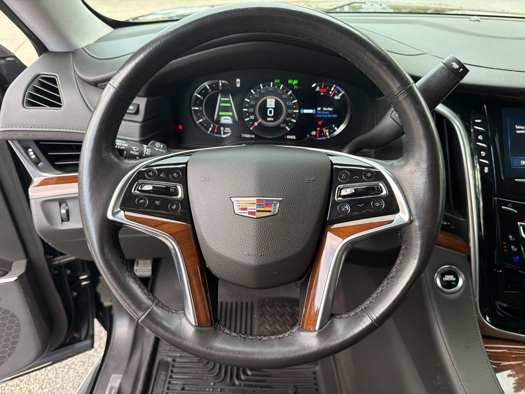 Thumbnail: 2020 Cadillac Escalade - 25