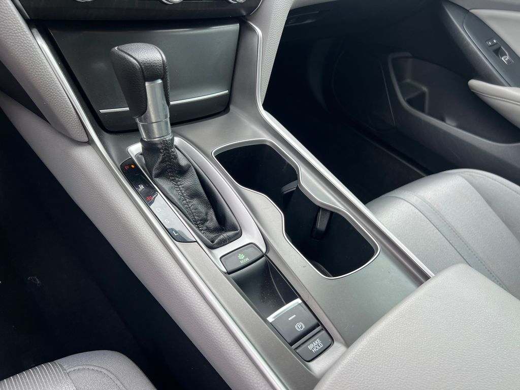 Thumbnail: 2019 Honda Accord - 13