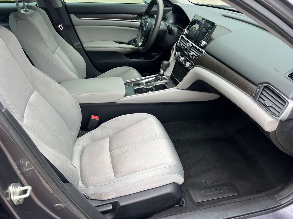 Thumbnail: 2019 Honda Accord - 10