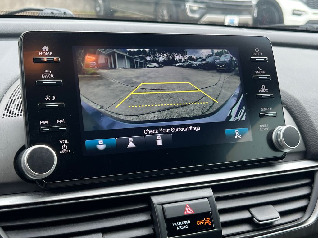 Thumbnail: 2019 Honda Accord - 32
