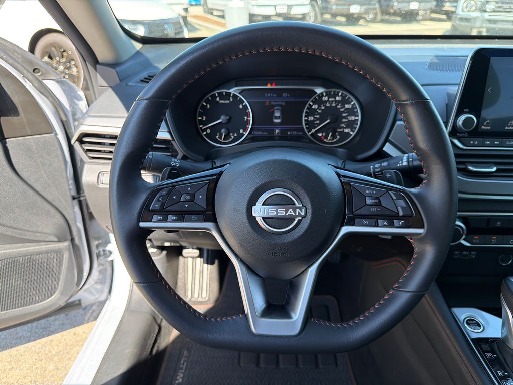 Thumbnail: 2024 Nissan Altima - 12