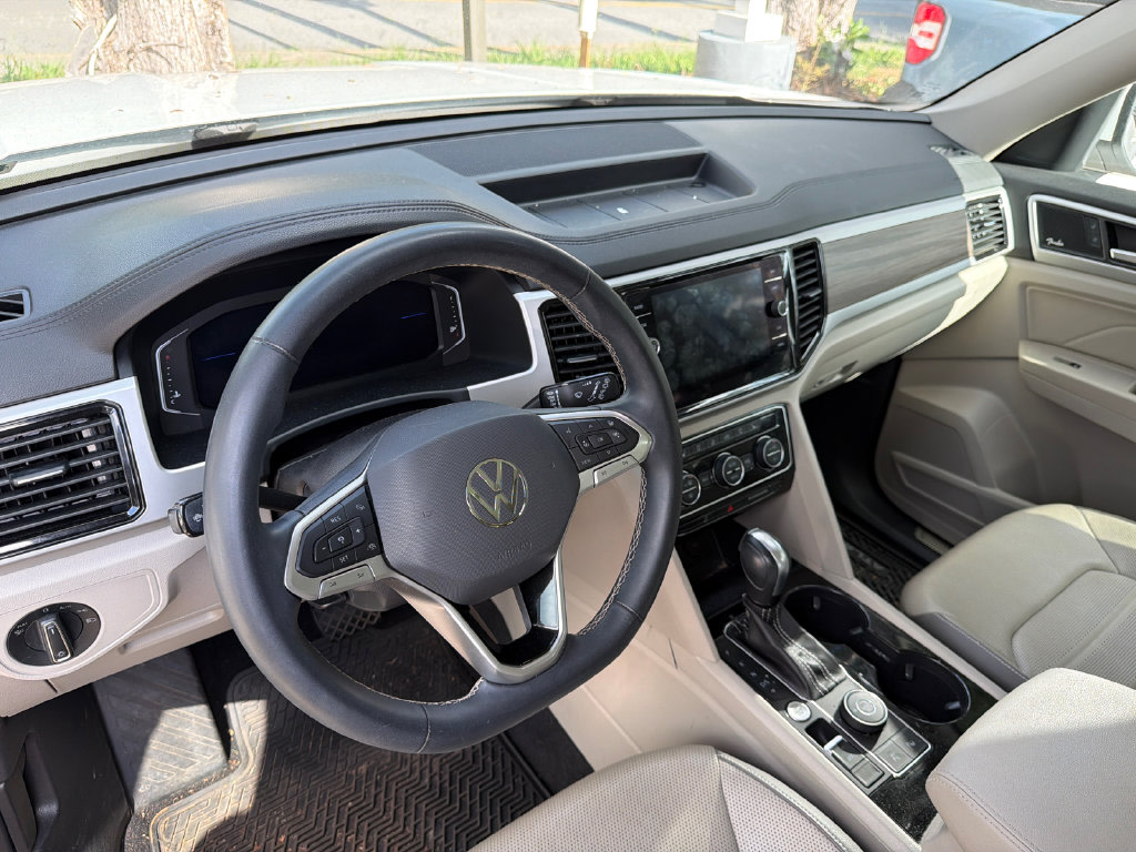 Thumbnail: 2021 Volkswagen Atlas - 2
