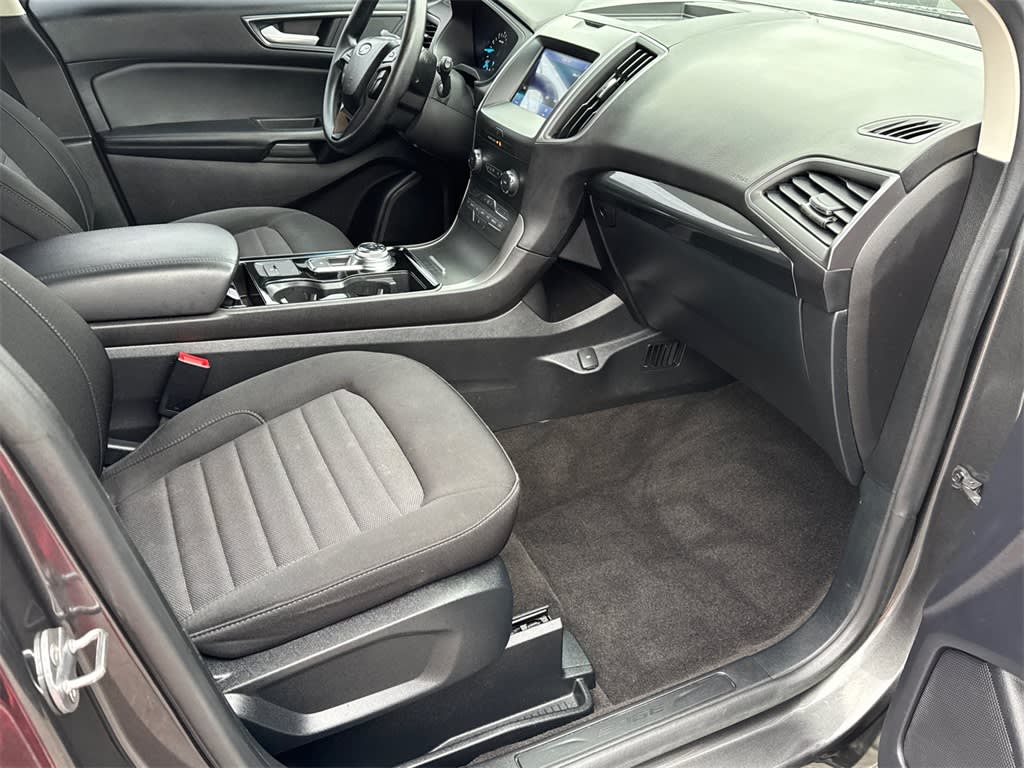 Thumbnail: 2020 Ford Edge - 22