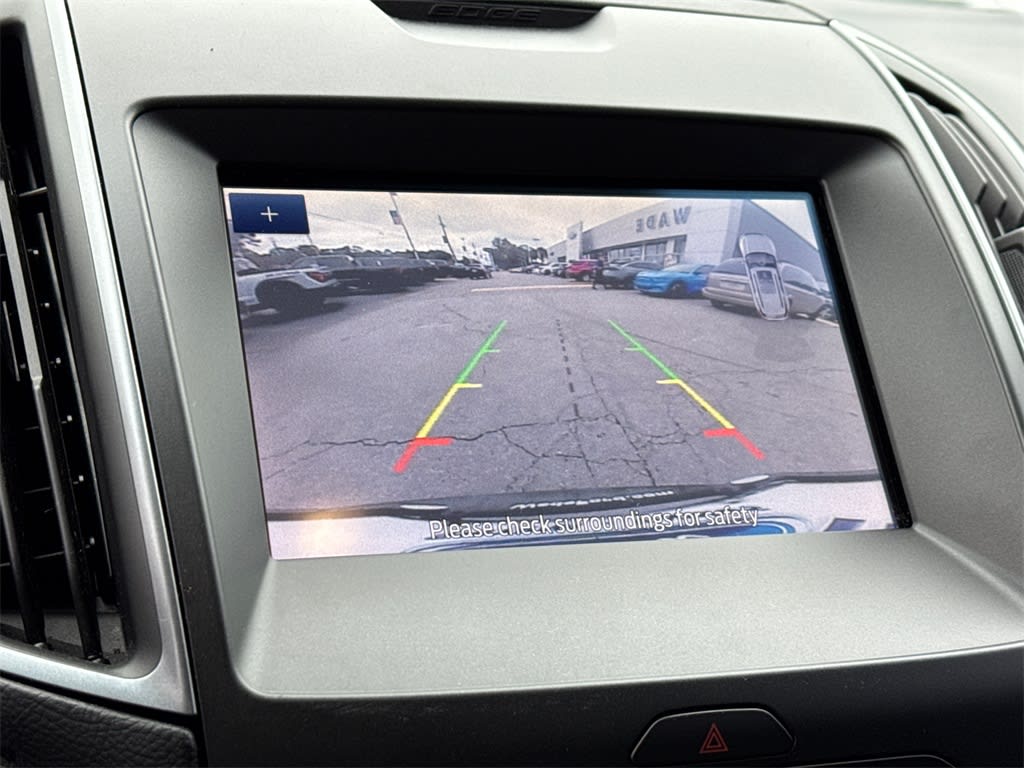 Thumbnail: 2020 Ford Edge - 28